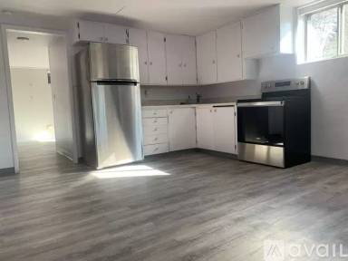 Main picture of 2811 W Hill Rd