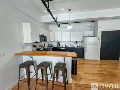 Main picture of 19 Stanhope St