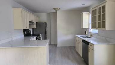 Main picture of 1566 Donald Lee Hollowell Pkwy NW