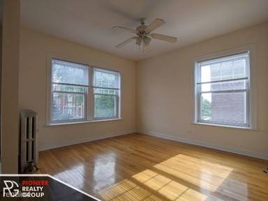 Main picture of Damen & Foster