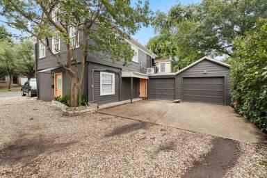 Main picture of 1701 Mohle Dr