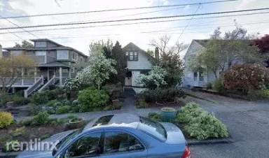 Main picture of 7027 17th Ave NE