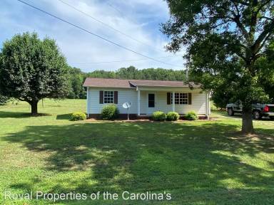 Main picture of 124 Lauren Dr