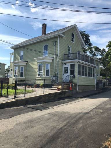 Main picture of 257 Charles St