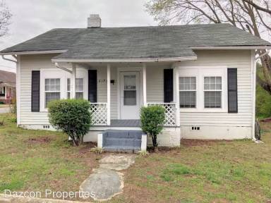 Main picture of 219 E Pressley Ave