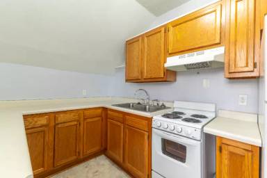 Main picture of 6602 Ballard Ave