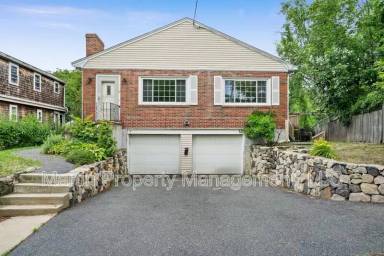 Main picture of 27 Hermon St