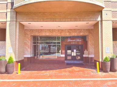 Main picture of Fairmont Plaza