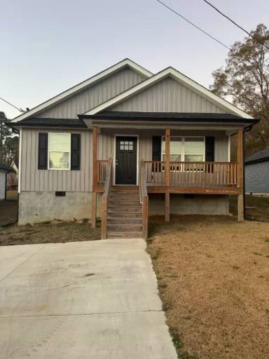 Main picture of 623 Fondel Ln