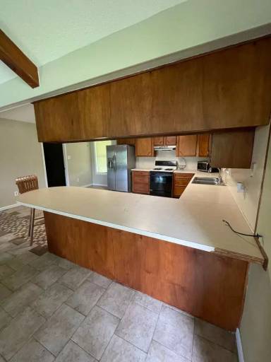 Main picture of 348 Peach St