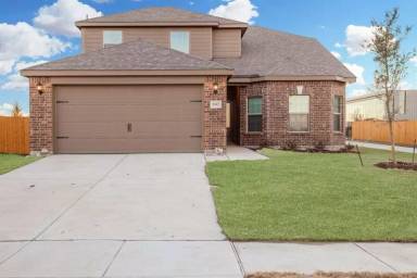 Main picture of 1917 Dahlia Way