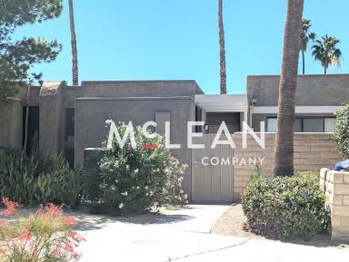 Main picture of 837 N Calle de Pinos