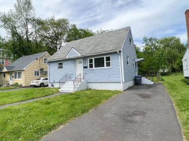 Main picture of 54 Vineland Ter