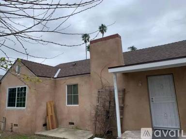 Main picture of 4864 Park Ave
