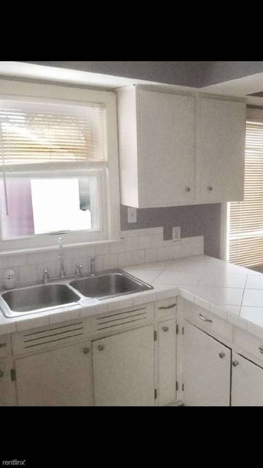 Main picture of 731 W Atherton Rd