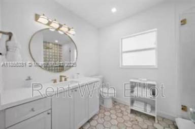 Main picture of 1625 Hollywood Blvd