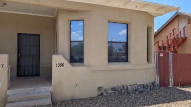 Main picture of 1050 E 7th St