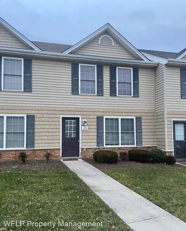 Main picture of 104 Old Tavern Cir