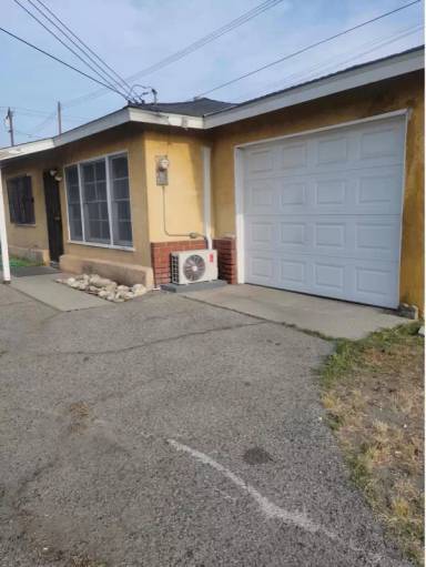 Main picture of 4915 Stewart Ave