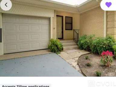 Main picture of 410 Lynn St