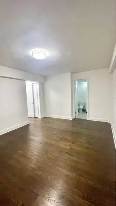 Main picture of 157 E 57th St Apartments