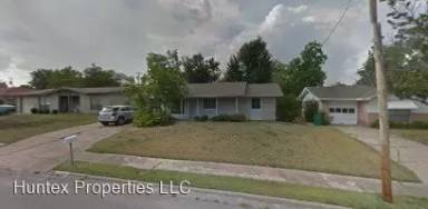 Main picture of 3400 Nashville Ave