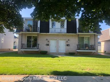 Main picture of 425 Saint Lawrence Ave