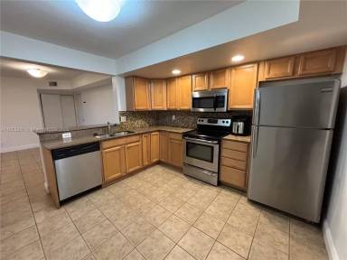 Main picture of 5761 Riverside Dr