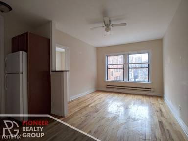 Main picture of 620-30 W Cornelia Ave