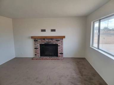 Main picture of 11061 Locust Ave