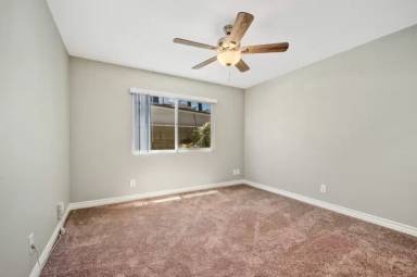 Main picture of 709 Palm Ave