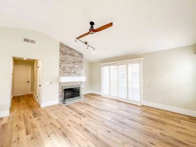 Main picture of 2494 Paseo Circulo