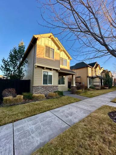 Main picture of 63114 Dakota Dr