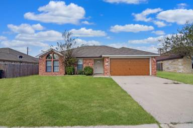 Main picture of 3305 Westwood Dr