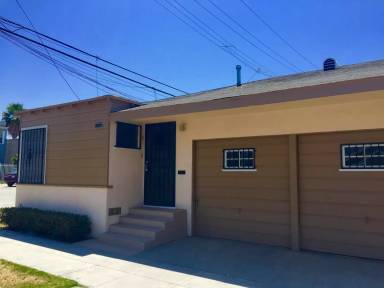 Main picture of 220 E Eagle St