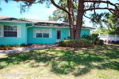 Main picture of 561 100th Ave N