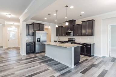 Main picture of 15226 Red Canoe Way