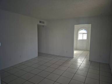 Main picture of 4919 W Glenn Dr