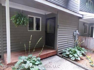Main picture of 210 Sugar Creek Ln