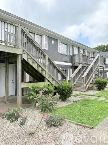 Main picture of 1367 Clay St