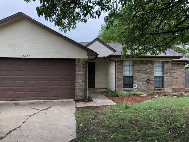 Main picture of 2620 Herring Cir