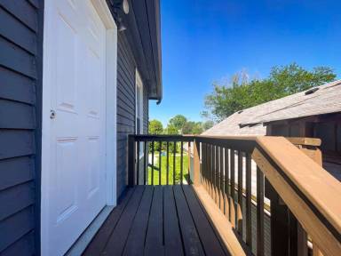 Main picture of 2240 Bellefontaine St