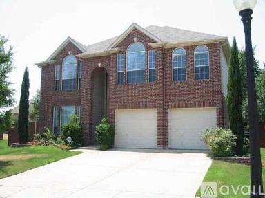 Main picture of 1901 Oak Hollow Dr
