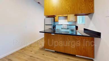 Main picture of 71 Mono Ave