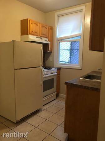 Main picture of 152 Dukes St