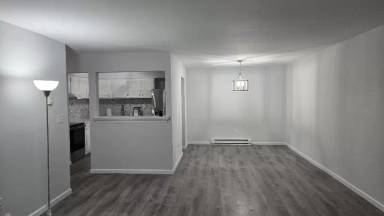 Main picture of 808 Eves Dr