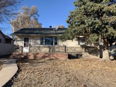 Main picture of 607 W 6th Ave