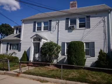 Main picture of 300 Faneuil St