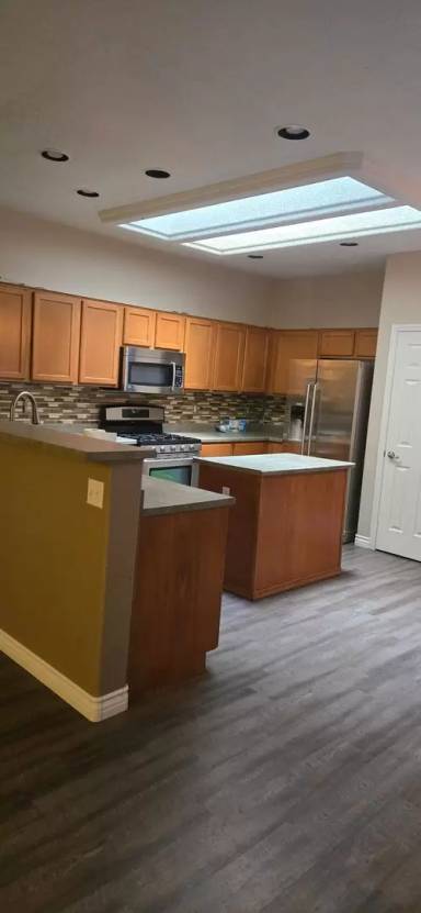 Main picture of 8904 Sundoro Pl NW