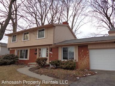 Main picture of 23736 Clarkson St